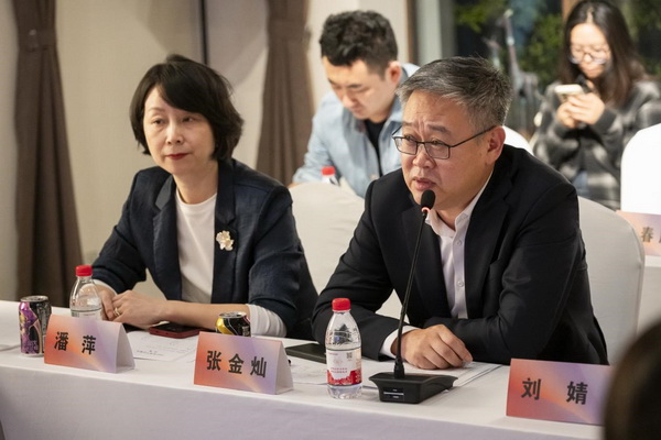 共繪時尚新藍圖--“2025青島時尚產(chǎn)業(yè)峰會”圓滿舉行