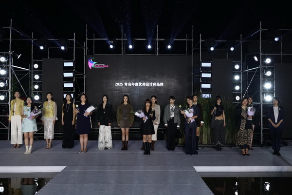 &ldquo;華秀&rdquo;璀璨，紡織谷變身老城區(qū)時尚秀場