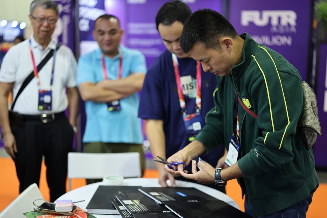 繪就產(chǎn)業(yè)發(fā)展新藍(lán)圖 邁向&ldquo;韌性協(xié)同&rdquo;新紀(jì)元 APTEXPO 2025新加坡啟幕！