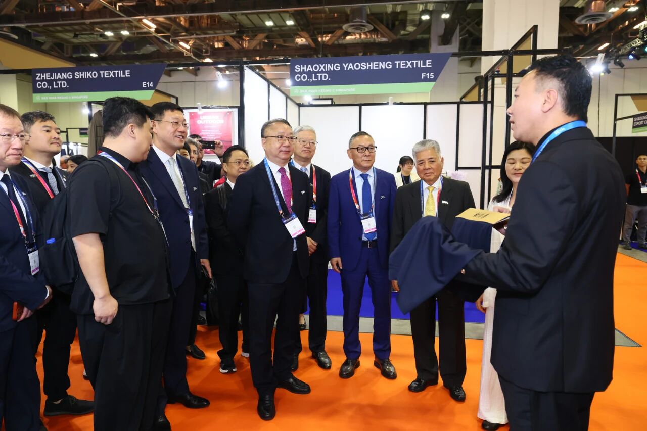 繪就產(chǎn)業(yè)發(fā)展新藍(lán)圖 邁向&ldquo;韌性協(xié)同&rdquo;新紀(jì)元 APTEXPO 2025新加坡啟幕！