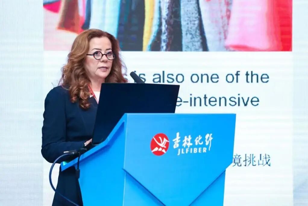 創(chuàng)新驅(qū)動(dòng)，價(jià)值躍升！人造絲產(chǎn)業(yè)高質(zhì)量發(fā)展研討會(huì)共探行業(yè)新生態(tài)