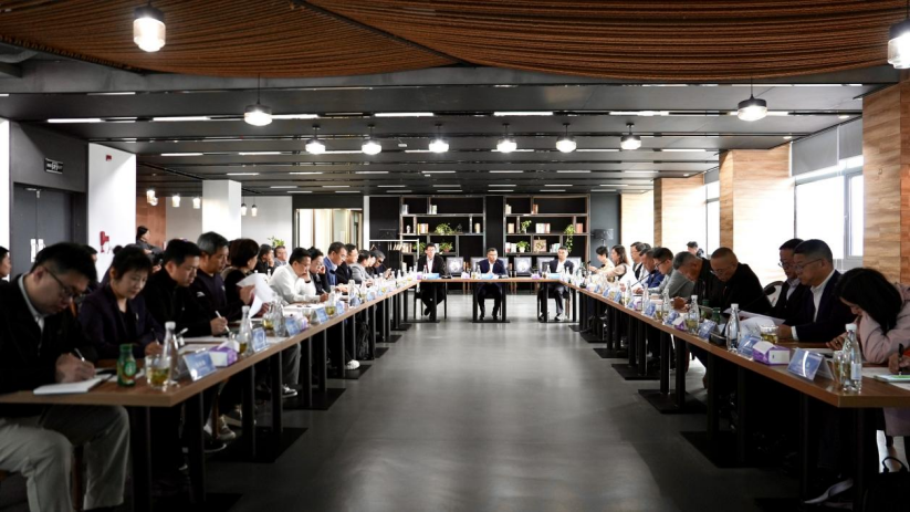 紡織服裝外貿(mào)形勢年終座談會在昆山召開