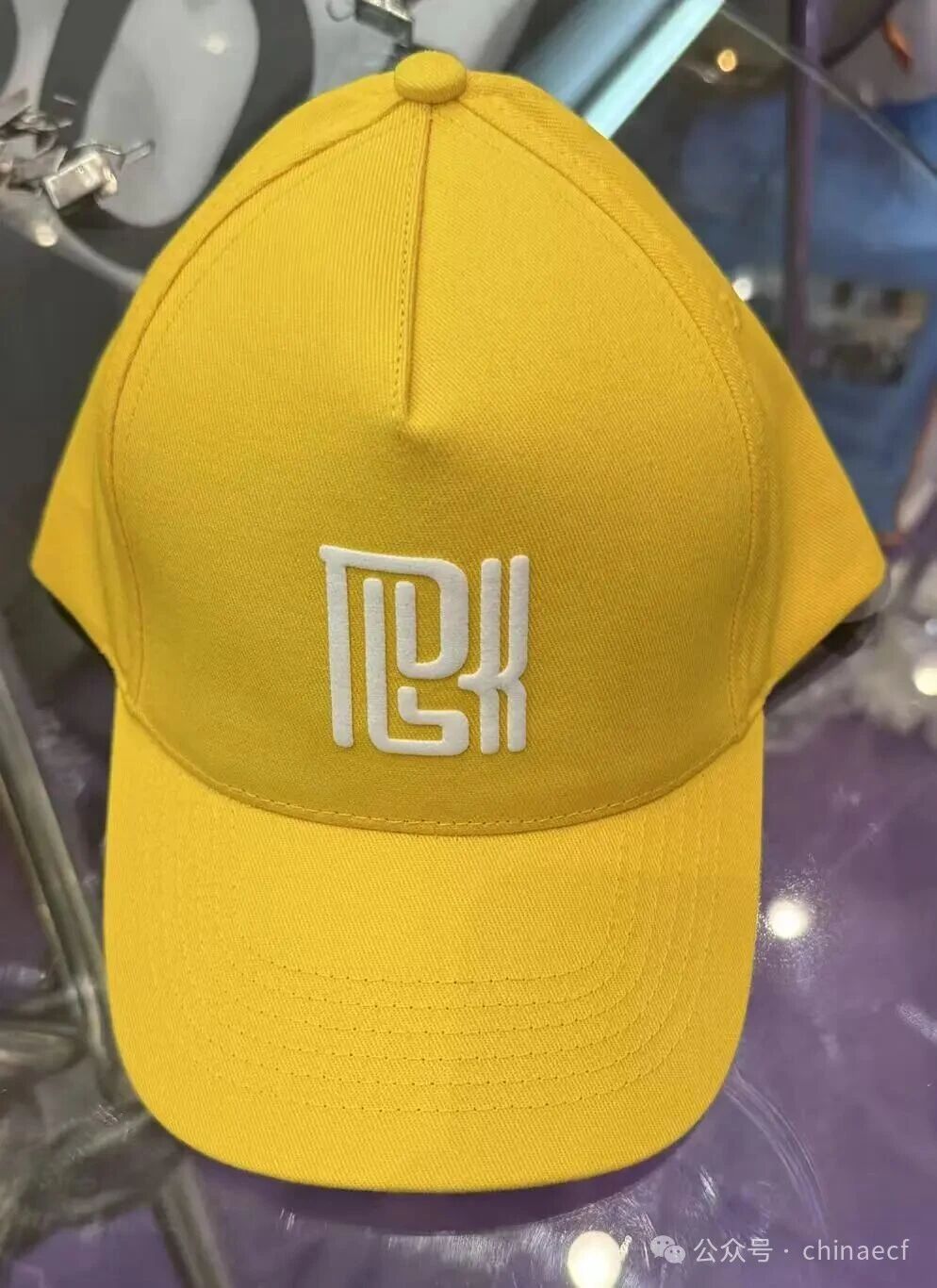 從材料革新到體驗(yàn)重塑，中國服裝&ldquo;趕海人&rdquo;闖出時尚新航道