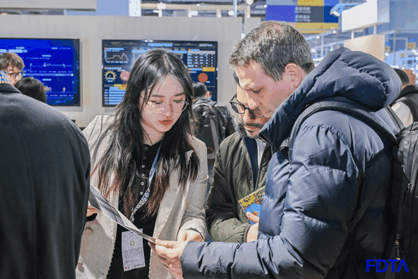 &ldquo;AI+紡織&rdquo;破局轉(zhuǎn)型痛點(diǎn)！數(shù)字時(shí)尚創(chuàng)新空間匯聚全鏈路數(shù)智新科技